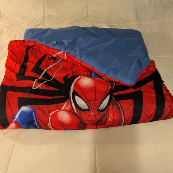 Marvel 2019 Spiderman, kids sleeping slumber bag, 26x46 in ,red/blue/multi - Picture 2 of 9